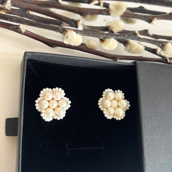 Rossely  pearl floral earring
